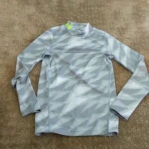 Under Armor compression shirt size boys XS